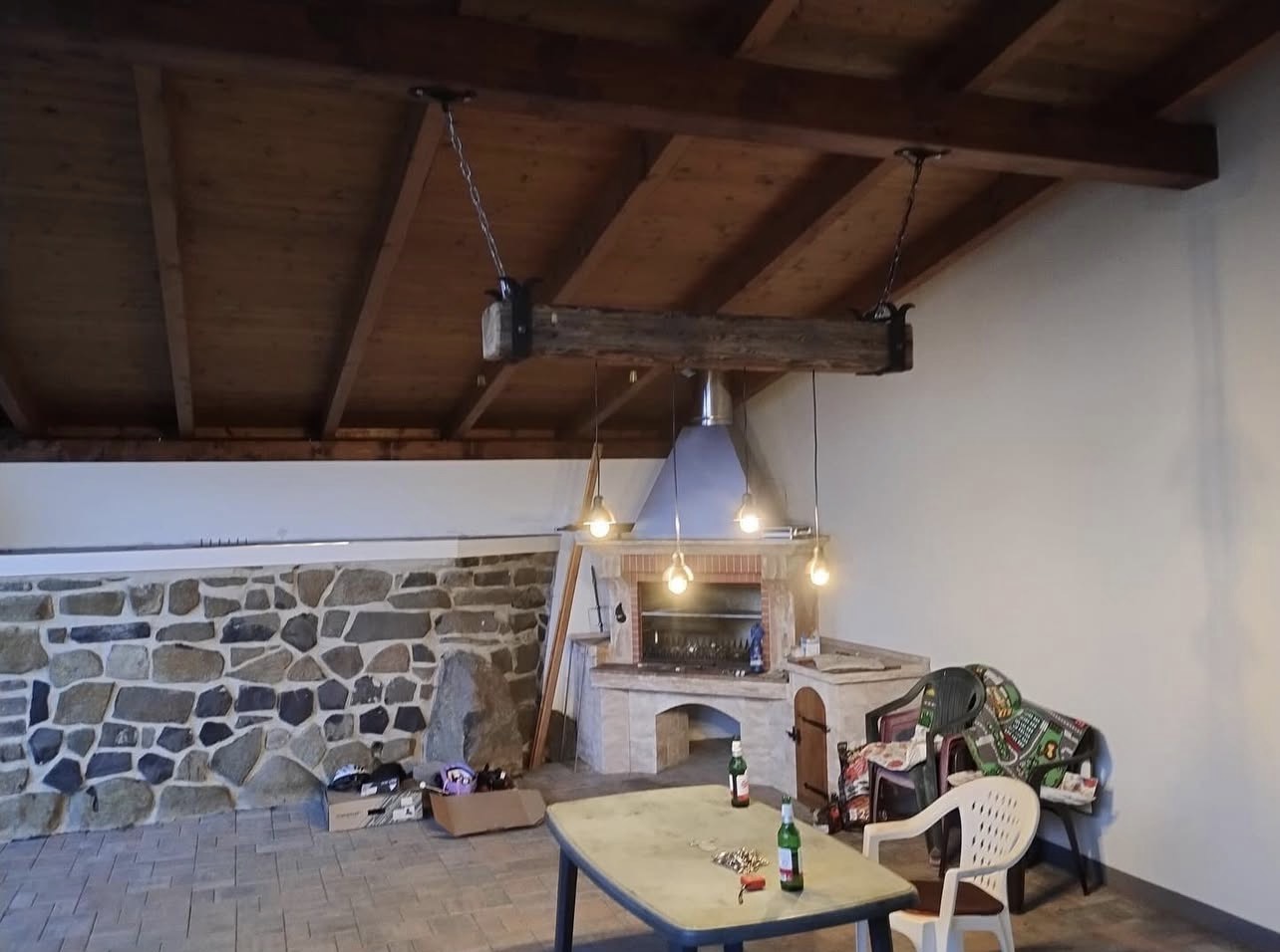 Designove osvetleni do pergoly nebo selskeho staveni - foto 3